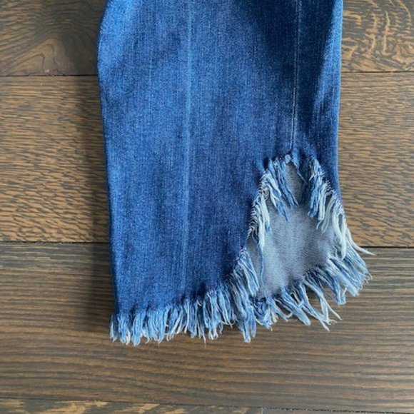 Paige Jeans, Frayed Hem, Size 28 - Picture 3 of 4